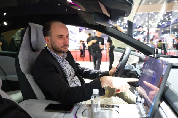 股升网 汽车零部件板块爆发