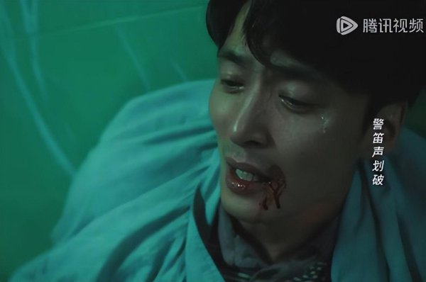 股查查 《扫毒风暴》大嫂李蔓瑄，扮演者竟是95后，始于性感，终于演技！