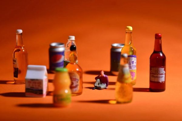 稳赢配资 冰红茶大战开启，有糖茶回归